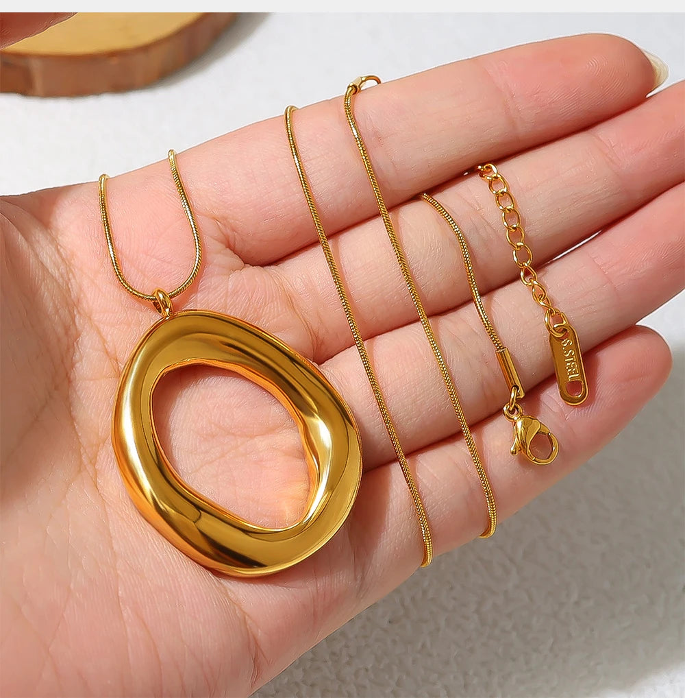 WILD & FREE Stainless Steel Irregular Pendant Necklace for Women Snake Bone Chains Trendy 18K Gold Plated Jewelry